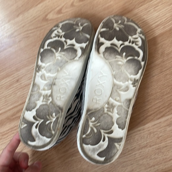 Women’s, Roxy, Shoes - Picture 6 of 6